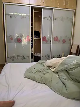 YY-27 online show from January 7, 2026, 4:26 am