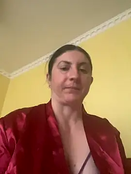 oksana1990 online show from December 2, 2025, 8:08 am