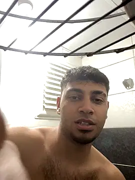 astoperaa online show from November 6, 2025, 5:58 pm