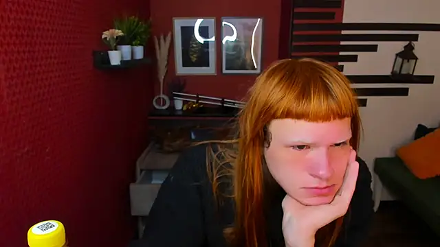 ChloeValentinee online show from January 6, 2026, 12:20 pm