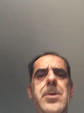 tiago1981pt online show from November 3, 2025, 1:45 pm