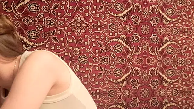 ivetabloom online show from September 27, 2025, 5:18 pm