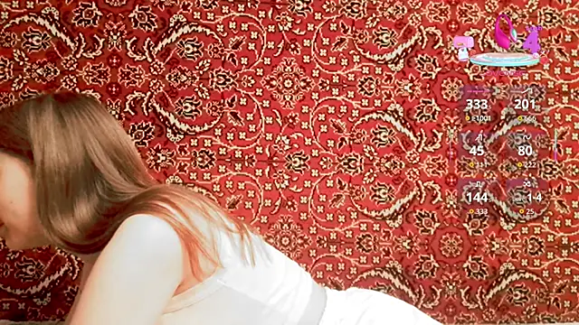 ivetabloom online show from October 6, 2025, 5:10 pm