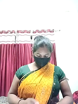 School medam online show from November 8, 2025, 11:14 pm