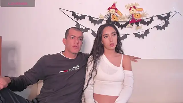 jazmin aladdin online show from October 14, 2025, 3:29 am