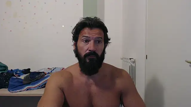 muscoloporco online show from October 2, 2025, 5:20 pm