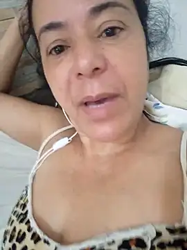 Snapshot of lucineia7 chatting on October 29, 2025, 1:46 pm lucineia7 online show from October 29, 2025, 1:46 pm