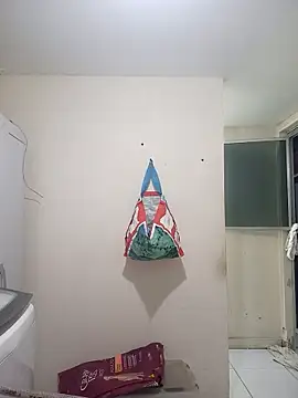 lucineia7 online show from April 18, 2026, 2:04 am