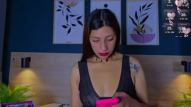 AlisonCold online show from October 7, 2025, 12:24 pm