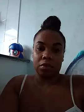 Snapshot of PrettahSantos chatting on May 22, 2026, 9:48 am PrettahSantos online show from May 22, 2026, 9:48 am