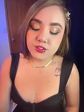 Dakota Greys online show from October 18, 2025, 1:45 pm