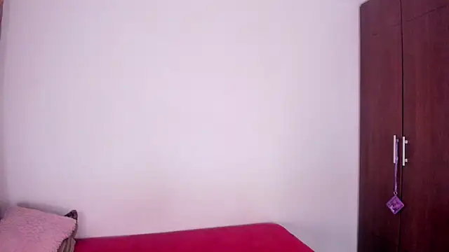 Snapshot of ScarlettRosetti chatting on July 12, 2026, 12:12 am ScarlettRosetti online show from July 12, 2026, 12:12 am
