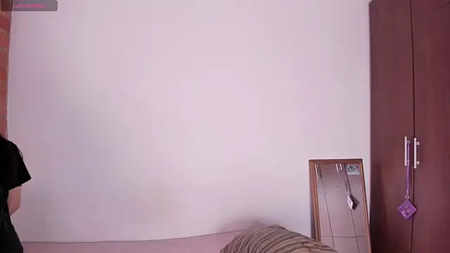 Snapshot of ScarlettRosetti chatting on August 7, 2026, 12:23 am ScarlettRosetti online show from August 7, 2026, 12:23 am