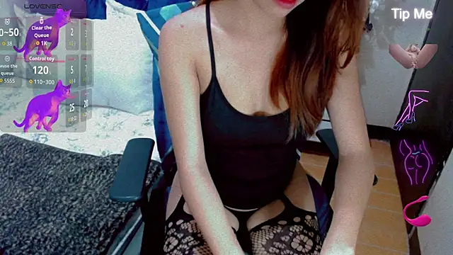 Snapshot of Prettypreggy chatting on April 20, 2026, 10:33 pm Prettypreggy online show from April 20, 2026, 10:33 pm