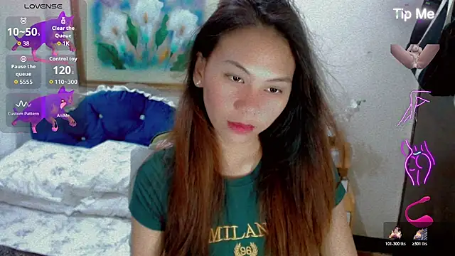 Snapshot of Prettypreggy chatting on June 1, 2026, 10:55 pm Prettypreggy online show from June 1, 2026, 10:55 pm