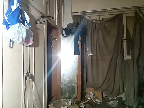 Snapshot of Danielle57_ chatting on October 22, 2025, 12:33 am Danielle57 online show from October 22, 2025, 12:33 am