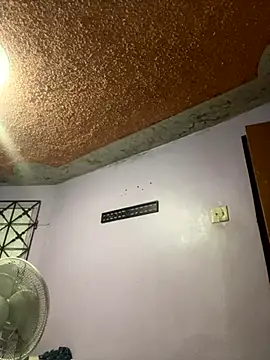 cockybig1 online show from October 6, 2025, 12:35 pm