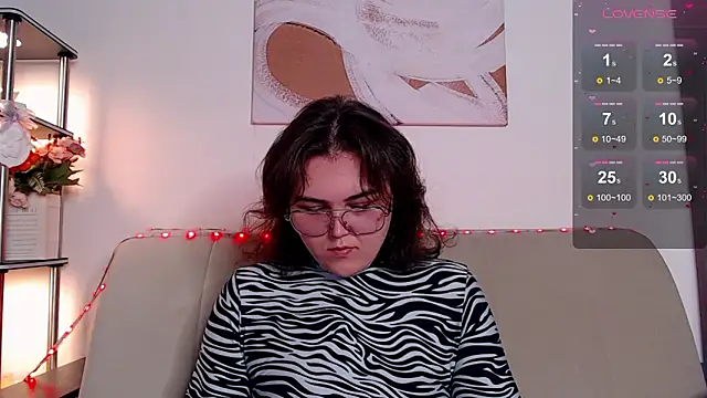  online show from February 3, 2026, 6:22 am