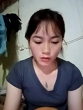 dorothyxx online show from December 17, 2025, 1:39 pm