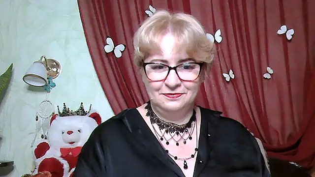 Selena-Velvet online show from October 30, 2025, 1:56 pm