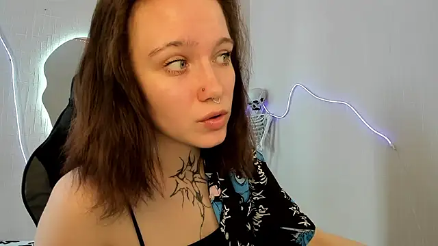 Elastikisss online show from April 9, 2026, 7:58 am