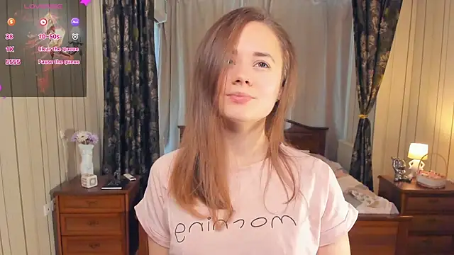 Snapshot of Crysta1Eva_ chatting on November 5, 2025, 7:41 am Crysta1Eva online show from November 5, 2025, 7:41 am