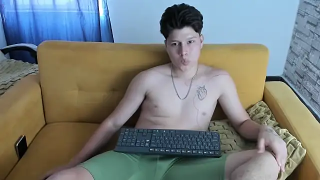 daniel leon online show from April 10, 2026, 6:45 pm