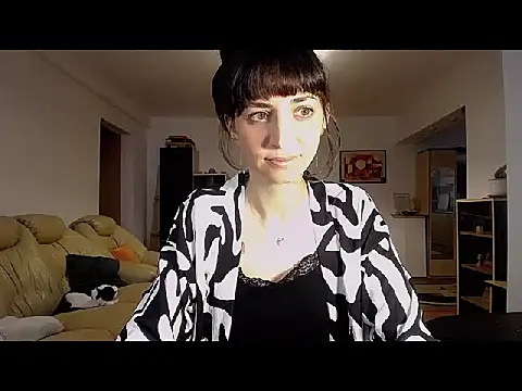 Snapshot of ErikaSecrets chatting on May 12, 2026, 7:27 am ErikaSecrets online show from May 12, 2026, 7:27 am