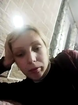 Ponka2011 online show from October 25, 2025, 5:15 am