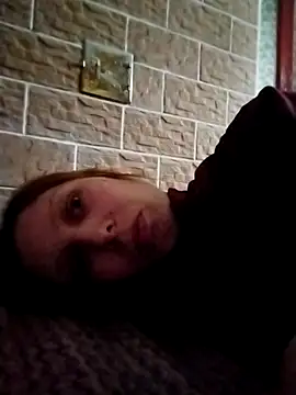 Ponka2011 online show from April 9, 2026, 4:56 am