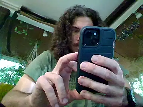 8straightinches online show from September 21, 2025, 10:22 pm