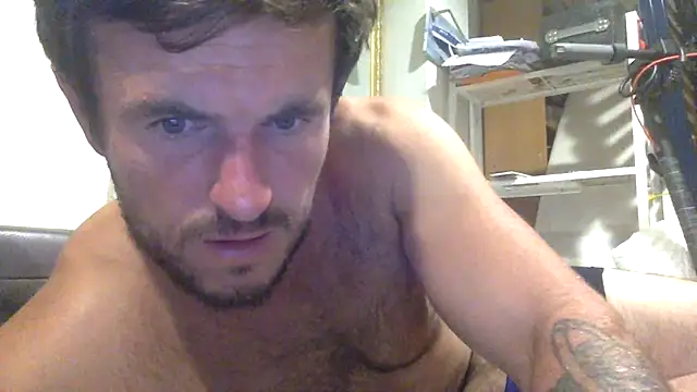 Snapshot of PabloelBraquemart chatting on July 2, 2026, 7:31 pm PabloelBraquemart online show from July 2, 2026, 7:31 pm