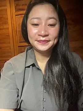 Snapshot of violet-00 chatting on March 14, 2026, 10:21 am violet-00 online show from March 14, 2026, 10:21 am
