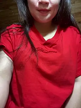 Snapshot of violet-00 chatting on May 8, 2026, 3:45 am violet-00 online show from May 8, 2026, 3:45 am