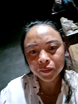 Snapshot of xuxulovezz chatting on October 10, 2025, 7:57 pm xuxulovezz online show from October 10, 2025, 7:57 pm