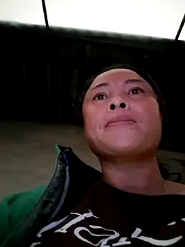 Snapshot of xuxulovezz chatting on October 31, 2025, 10:38 am xuxulovezz online show from October 31, 2025, 10:38 am