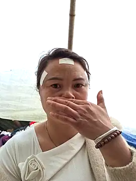 xuxulovezz online show from March 19, 2026, 2:15 am