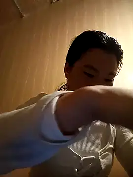 Suny babyy online show from October 25, 2025, 5:19 pm