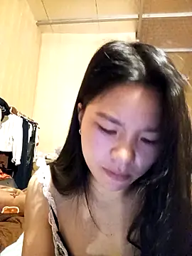 Suny babyy online show from March 25, 2026, 9:43 pm