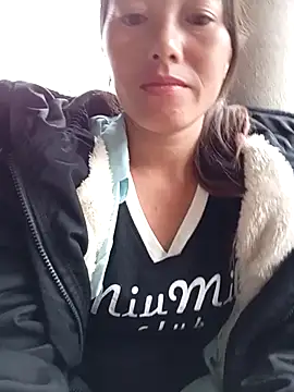 Smile-sexy online show from November 1, 2025, 9:33 am