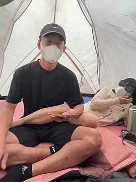 Snapshot of helen-my chatting on October 30, 2025, 5:42 am helen-my online show from October 30, 2025, 5:42 am