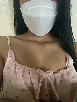 Linh247380 online show from September 26, 2025, 2:15 am