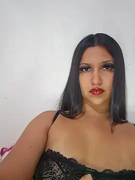 Snapshot of graziele00 chatting on November 26, 2025, 12:06 pm graziele00 online show from November 26, 2025, 12:06 pm