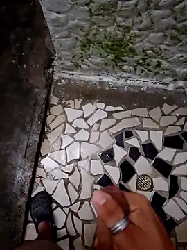 SALCEDO 041198 online show from October 20, 2025, 12:16 pm