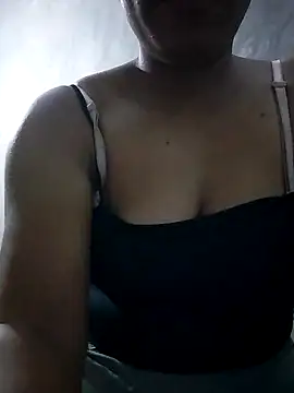 LylyCii96 online show from October 15, 2025, 7:41 am