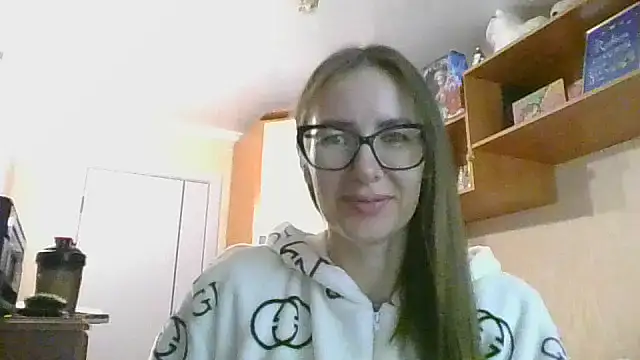 Norivann online show from October 6, 2025, 11:40 am