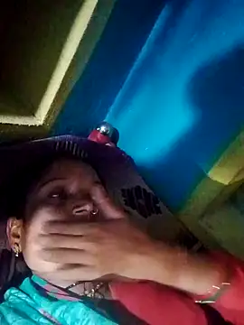 Pooja6060 online show from October 1, 2025, 3:29 pm