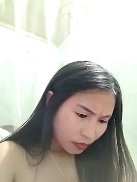 Mai4568 online show from October 14, 2025, 3:35 pm