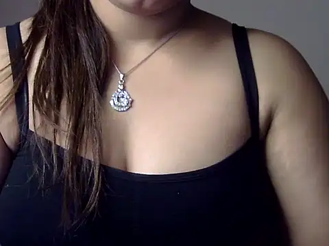 Aaliya02 online show from October 5, 2025, 2:10 am