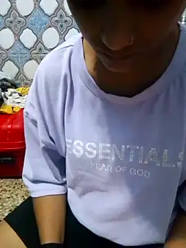 PAYAL HOTTY online show from October 16, 2025, 9:54 am